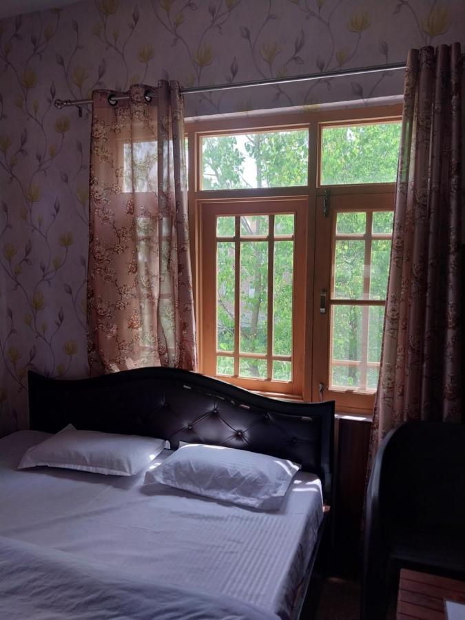 Green Resort Srīnagar Dış mekan fotoğraf