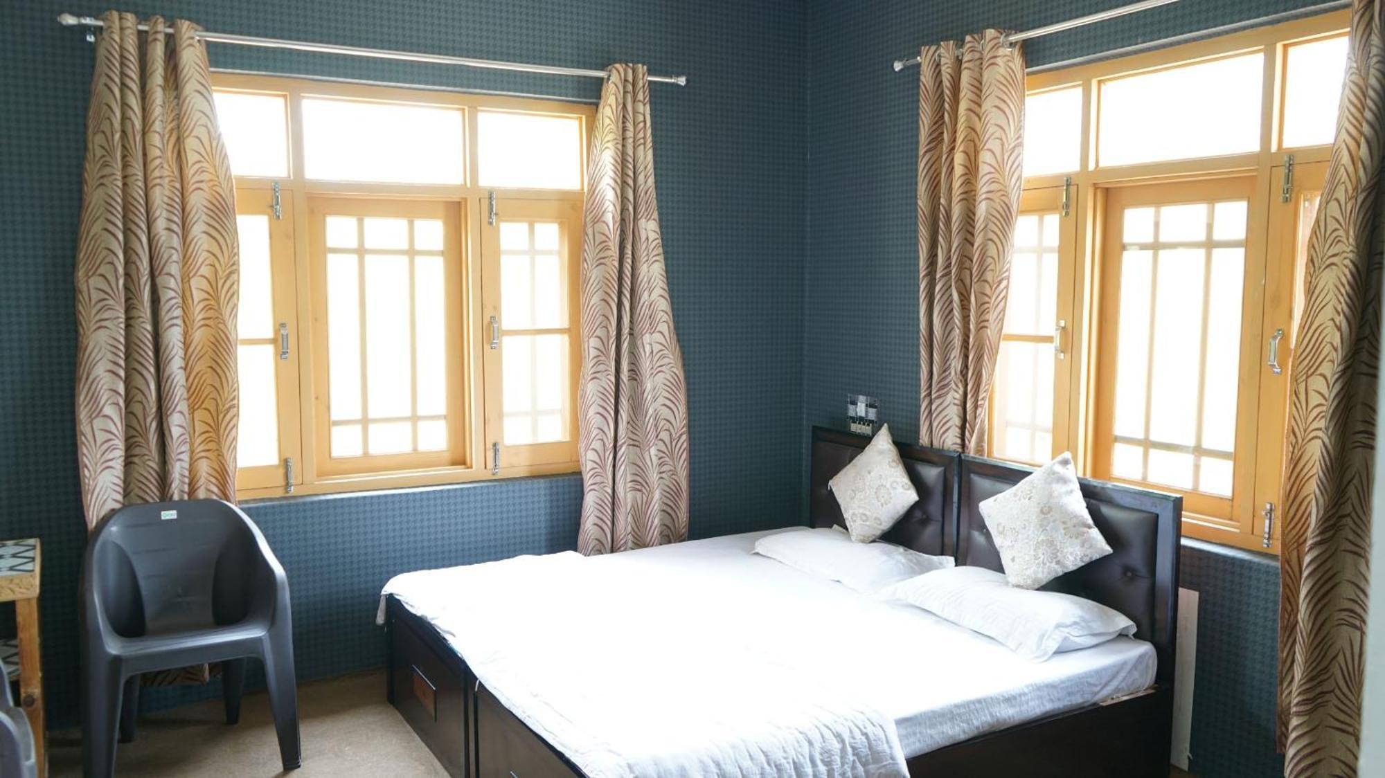 Green Resort Srīnagar Dış mekan fotoğraf
